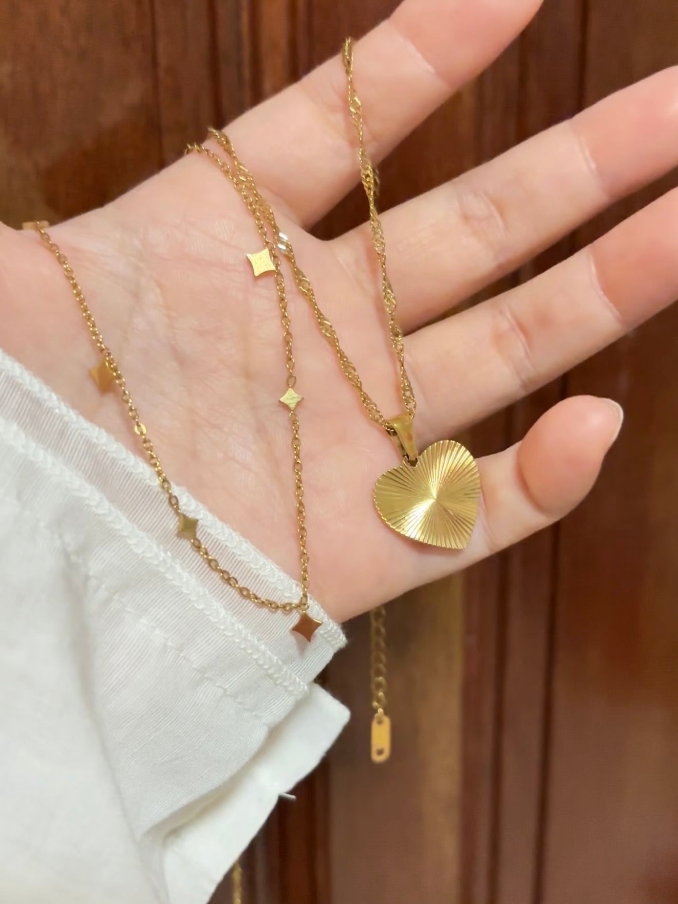 鈦鋼材質！Heart Charms Necklace
