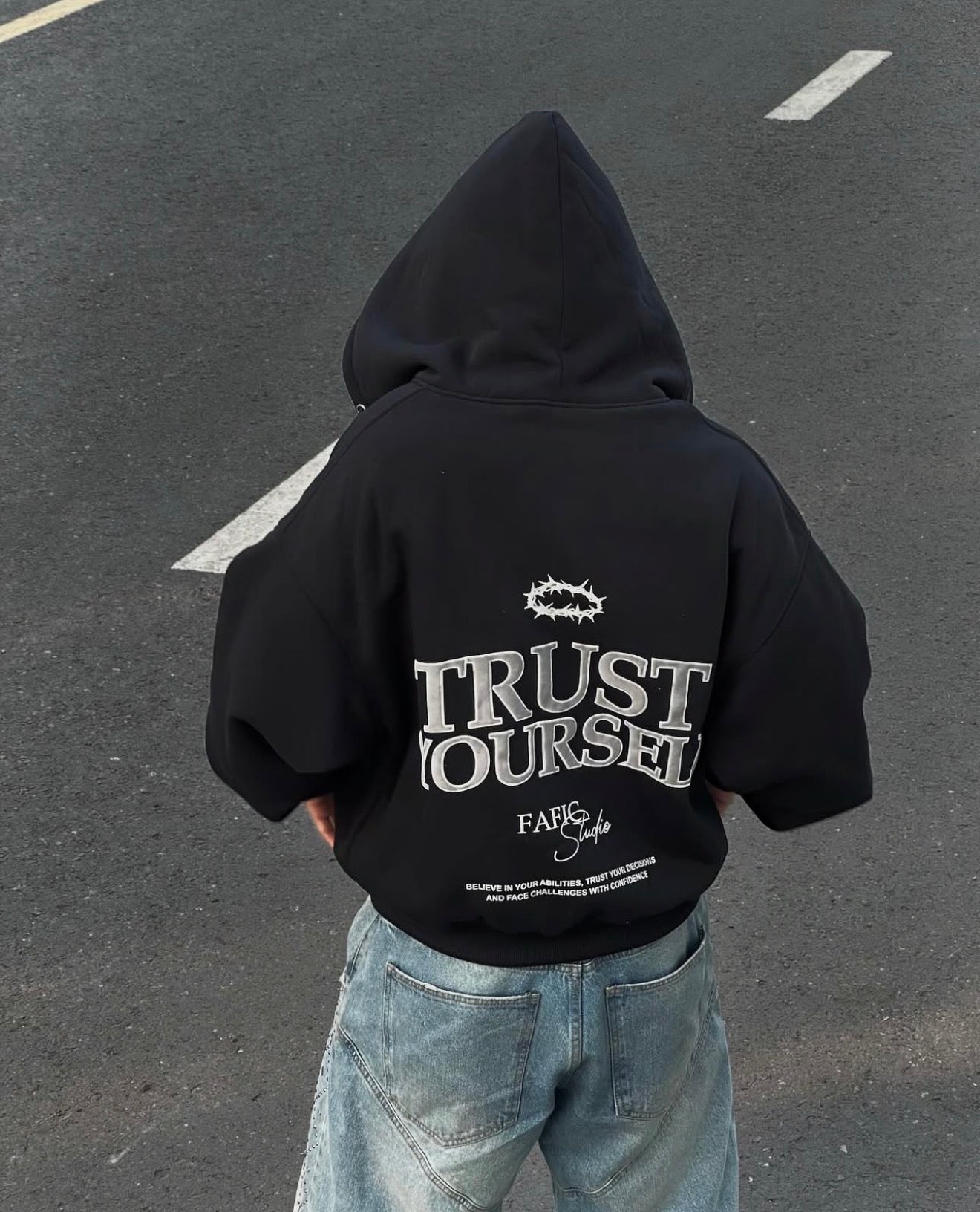 【🇻🇳越南連線】Trust Yourself 美式短版Hoodie