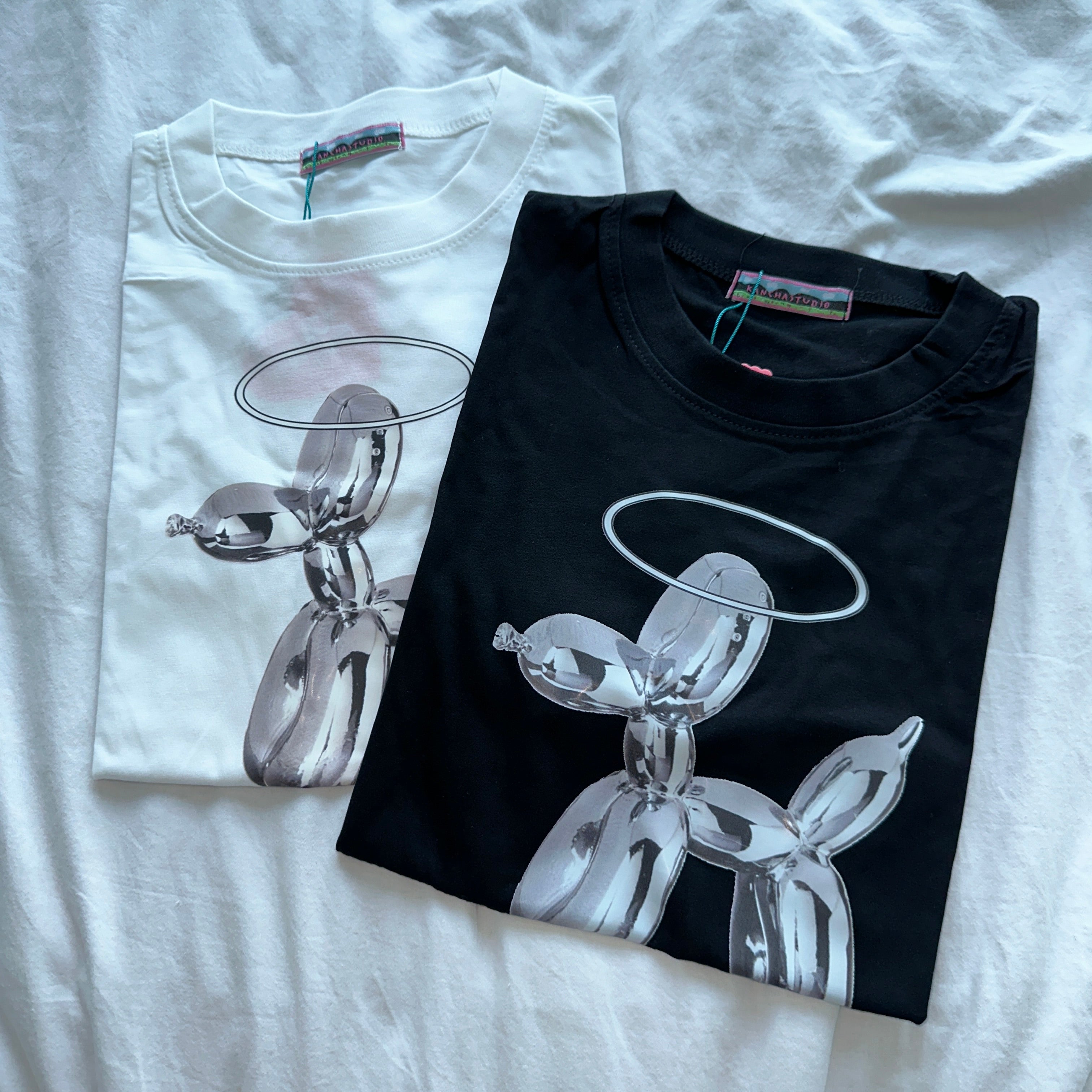 #T093 - Silvery Balloon Dog Crop Tee