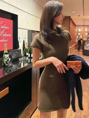 【42%羊毛｜無縫線設計】42% Wool Seamless Solid Knit Dress