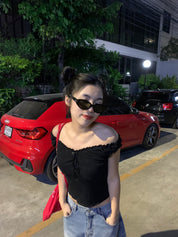 【美式女孩推薦! 立體皺摺質感】Ruffle Ribbon Shoulder Top