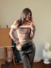 【千禧辣妹style🩶】Fluffy Melo Off Shoulder Top