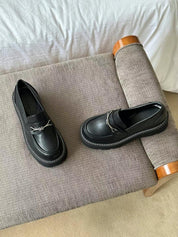 *INSTOCK* Sliver Buckle Solid Plain Loafers