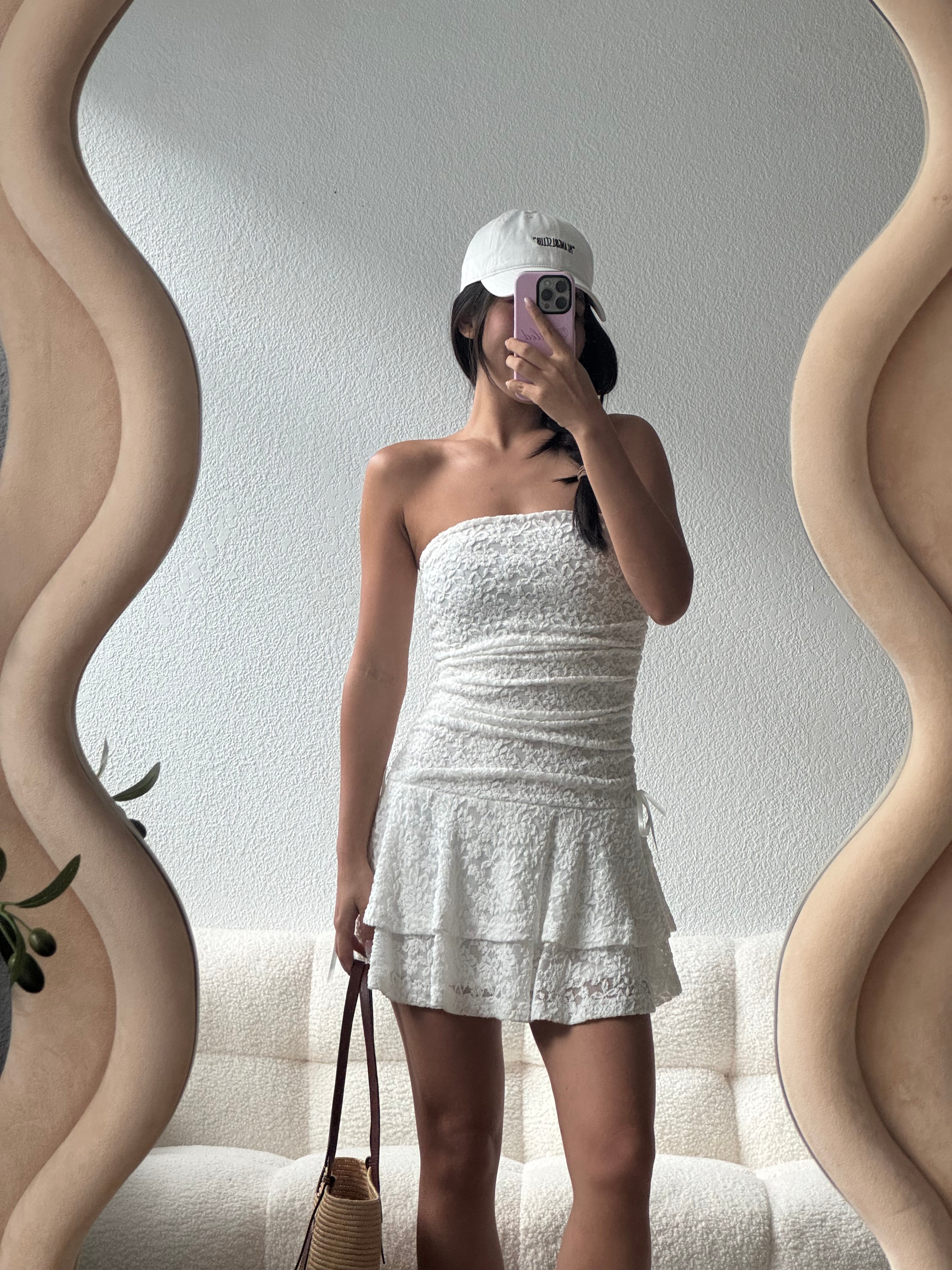 【歐美風平口繡花短裙】Solid Lace Tube Top Dress