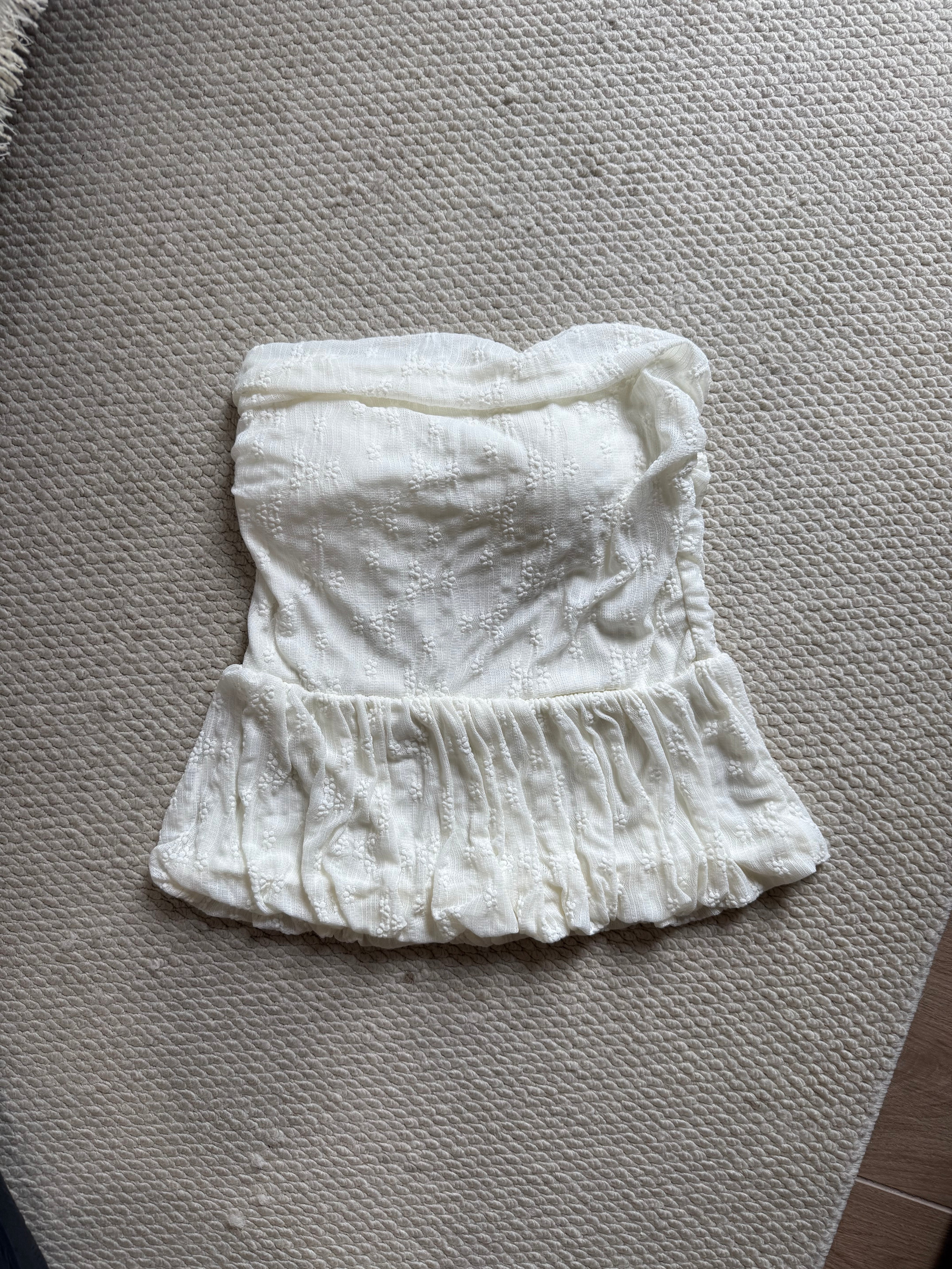 French Riviera Ruffle Top(with pads)