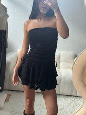 【歐美風平口繡花短裙】Solid Lace Tube Top Dress