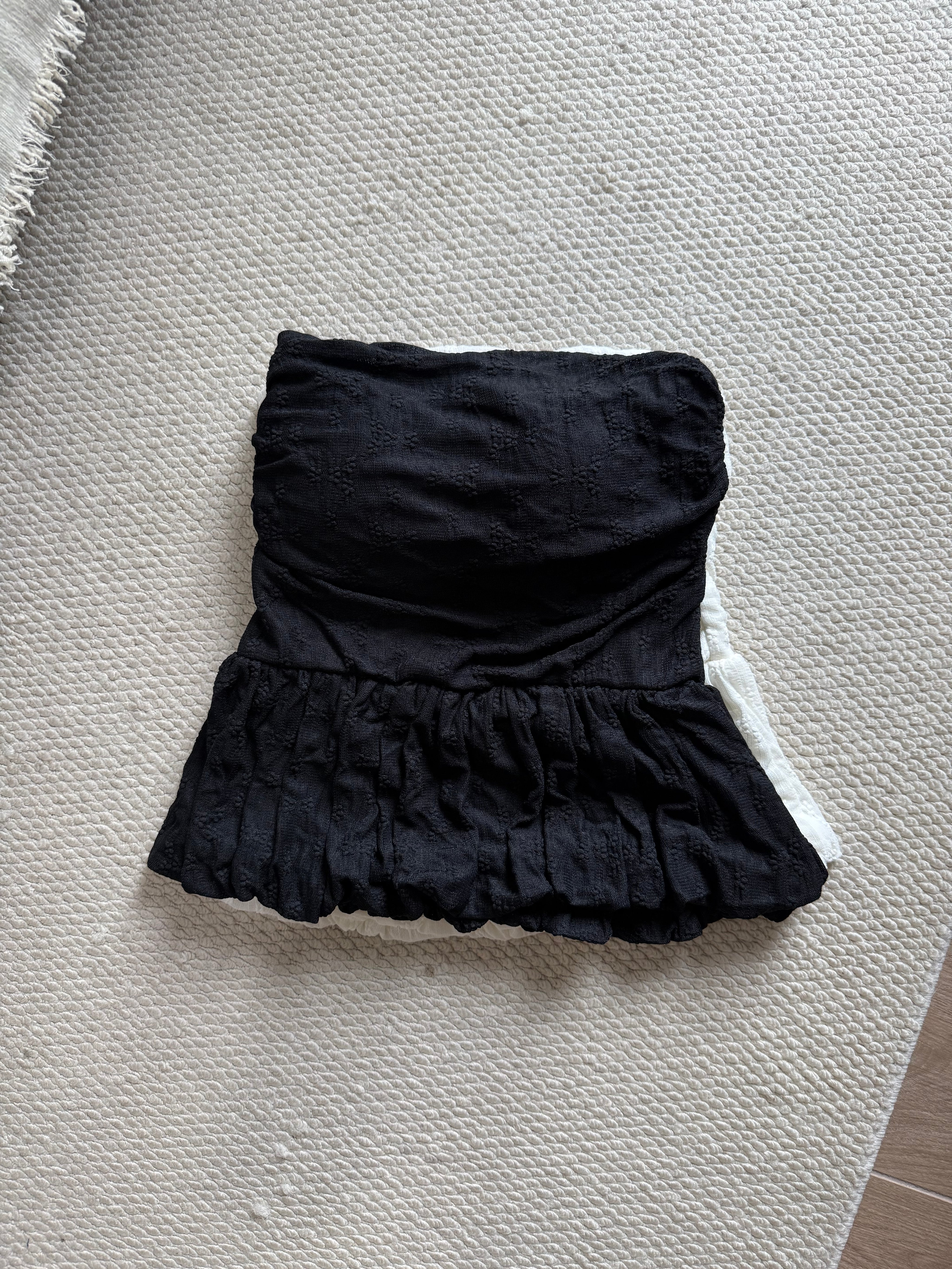 French Riviera Ruffle Top(with pads)