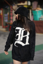 【男女可穿🤍】 Letter B Fluffy Cardigan