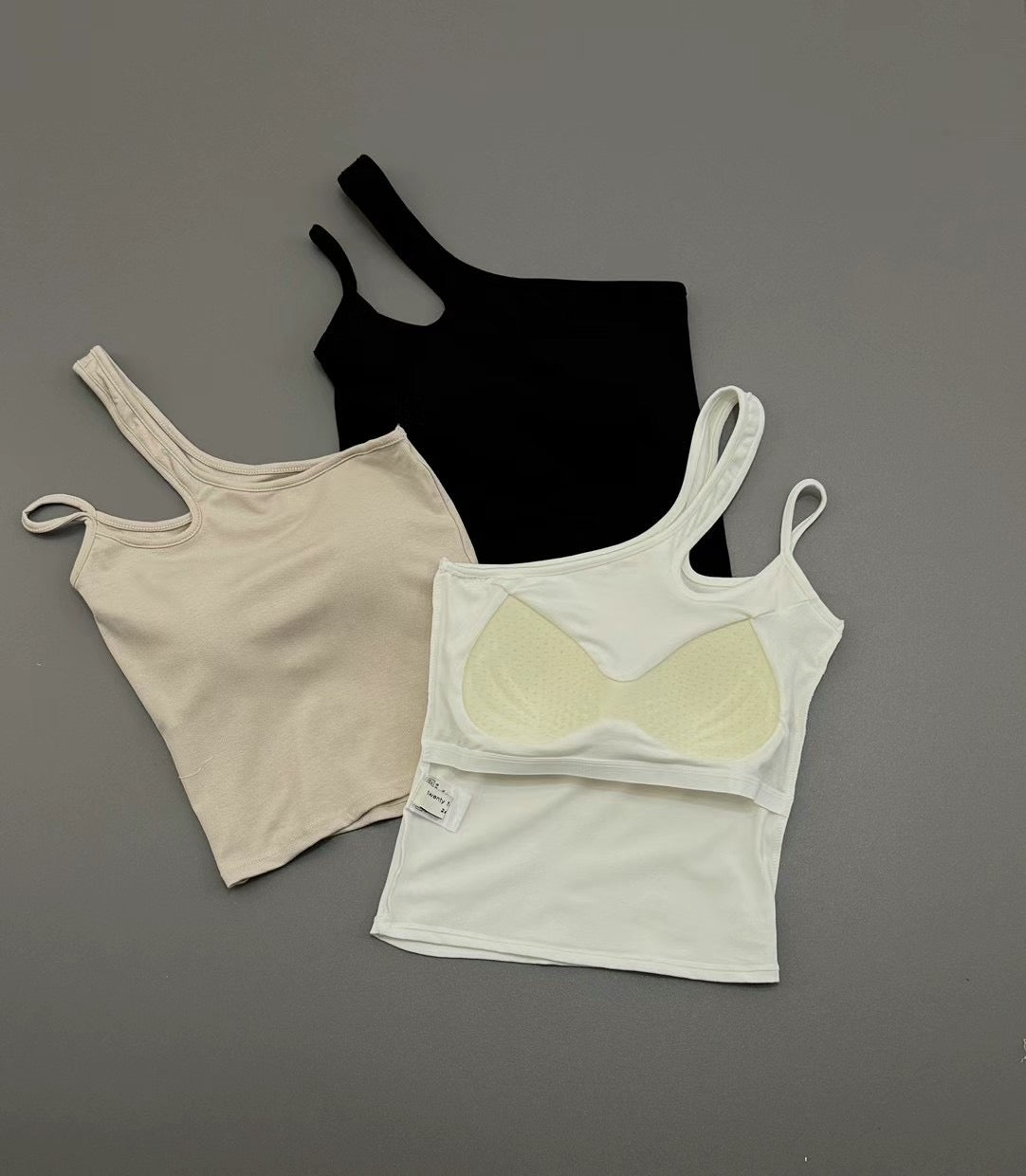 【✔️PAD｜單肩設計】Single Shoulder Padded Bra Top
