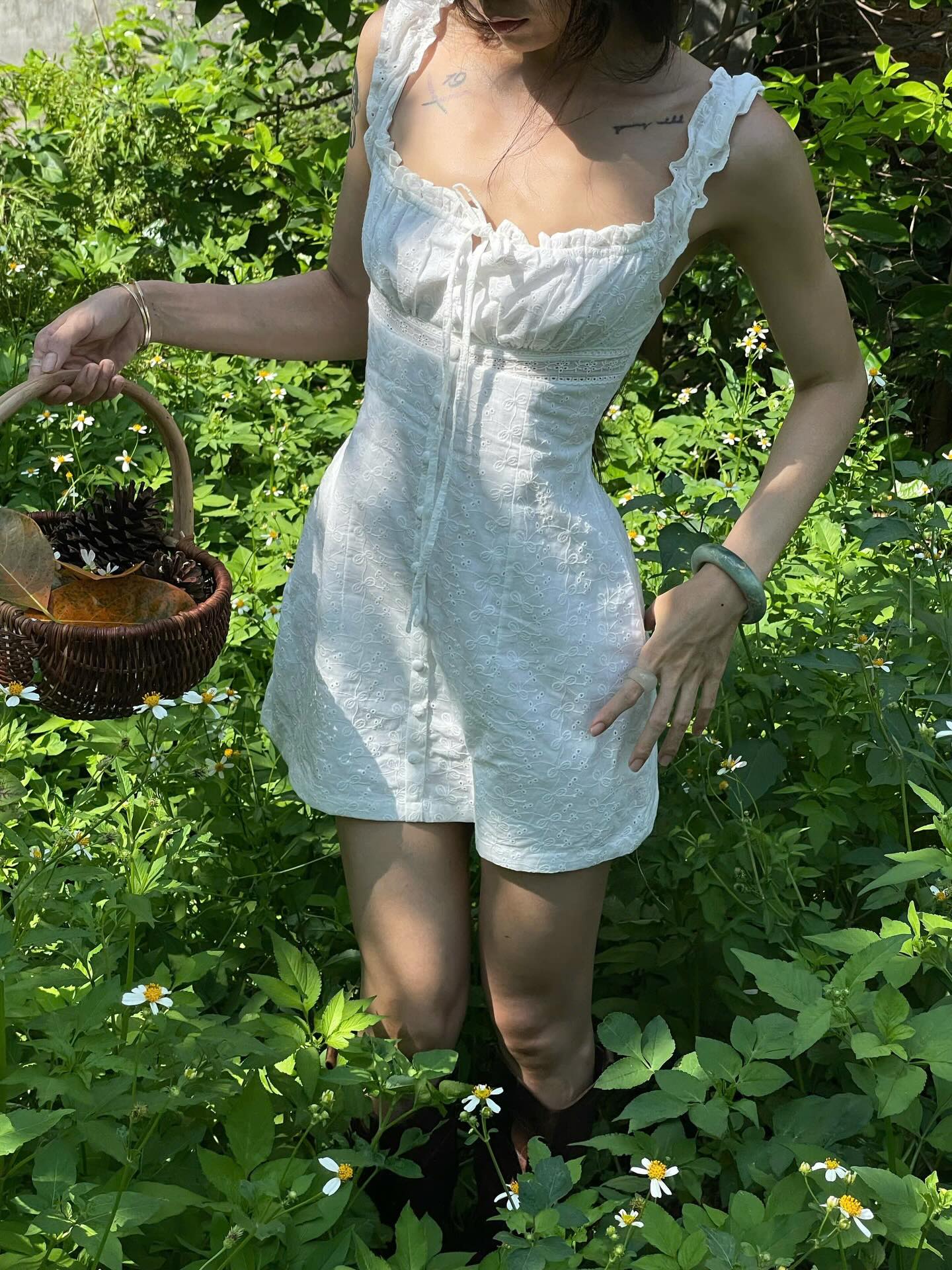 Amy Short Lace Dress