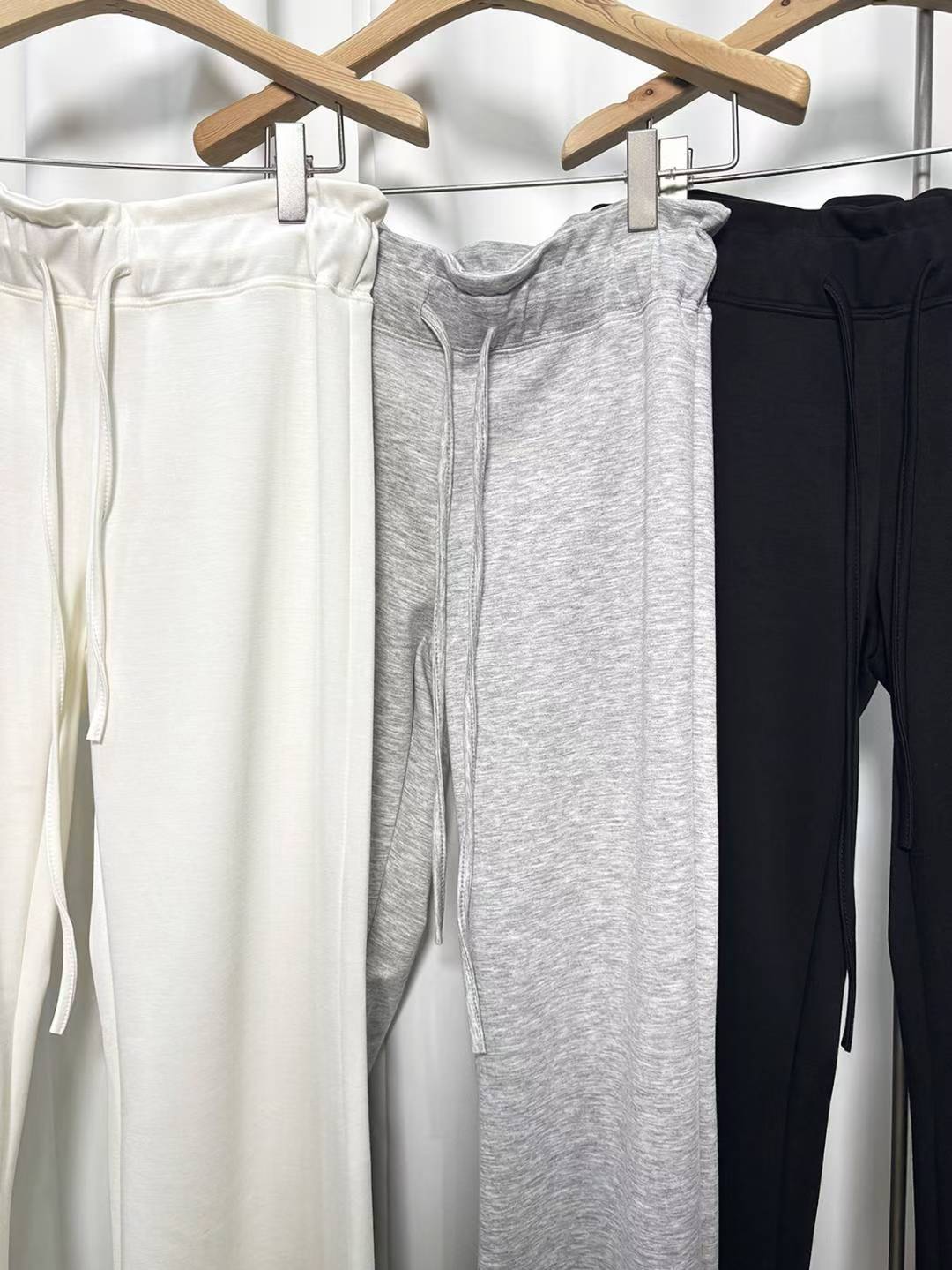 【🇰🇷韓國連線】歐美基礎低腰微喇叭休閒褲