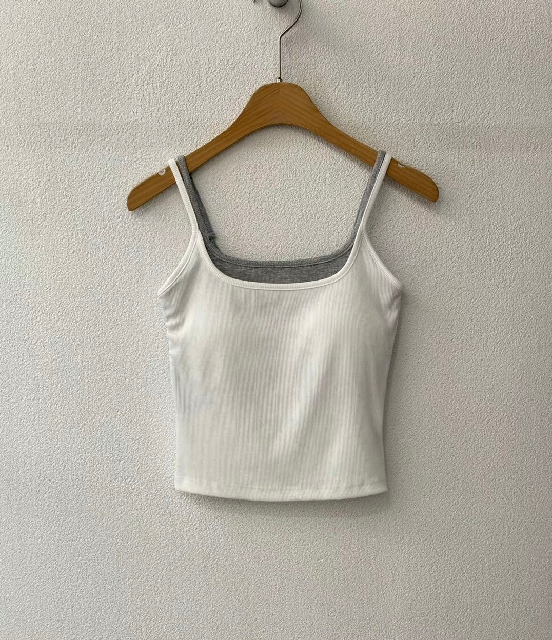 【✔️PAD｜拼接設計】Layered Double Strap Padded Cami Top