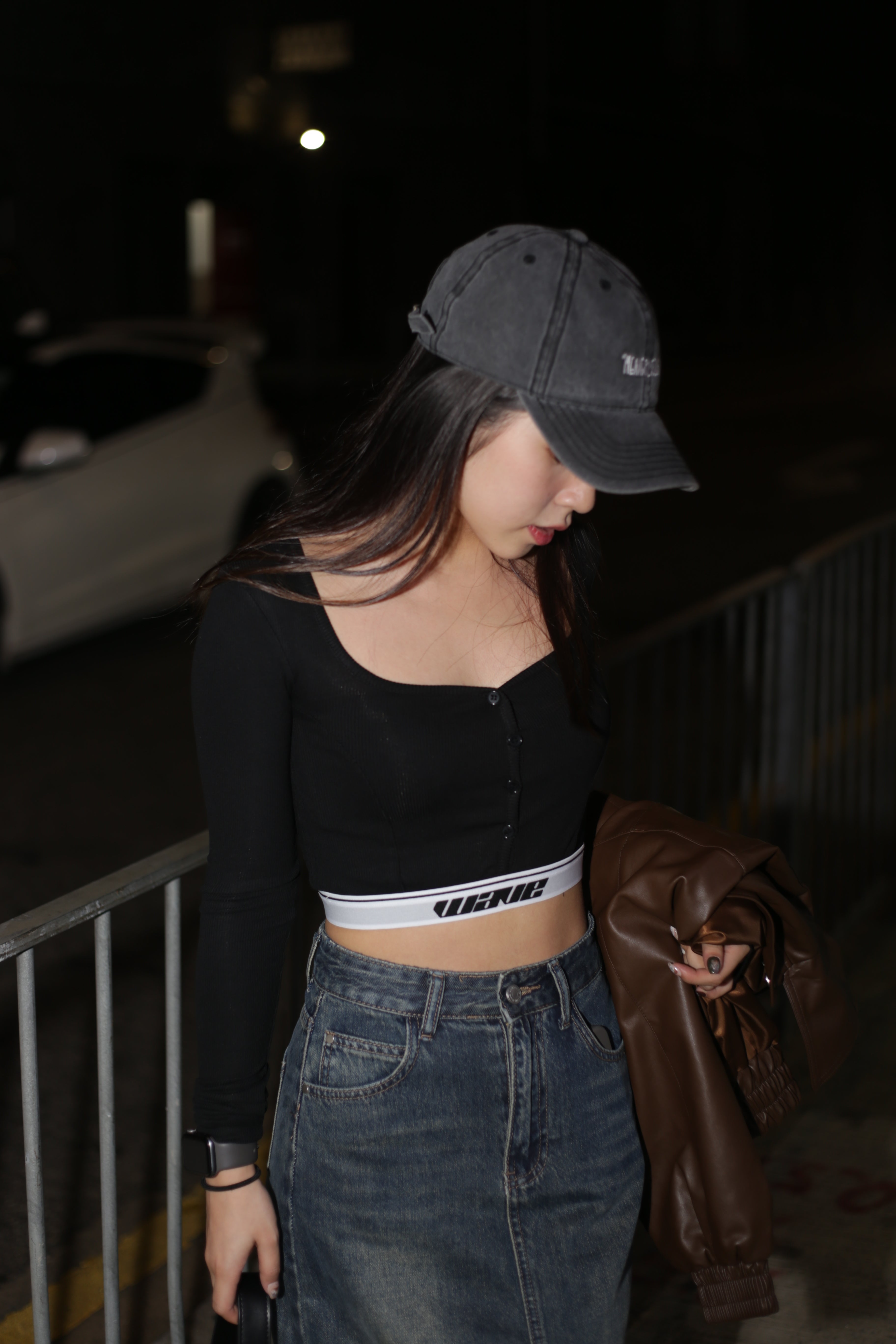 *INSTOCK* Wave Button Front Crop Top