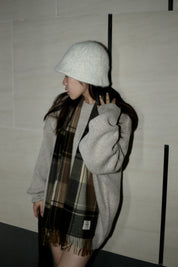 400g Solid Round Neck Long Sweater