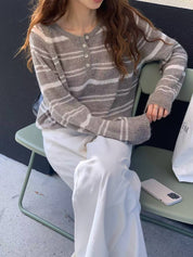 【秋冬必備｜透膚感Max！】See Through Striped Cardigan