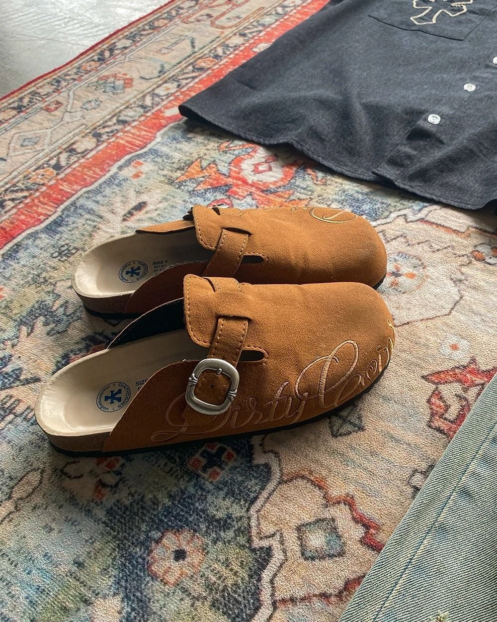 Boston Mules DirtyCoins Script Sandals