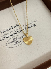 鈦鋼材質！Heart Charms Necklace