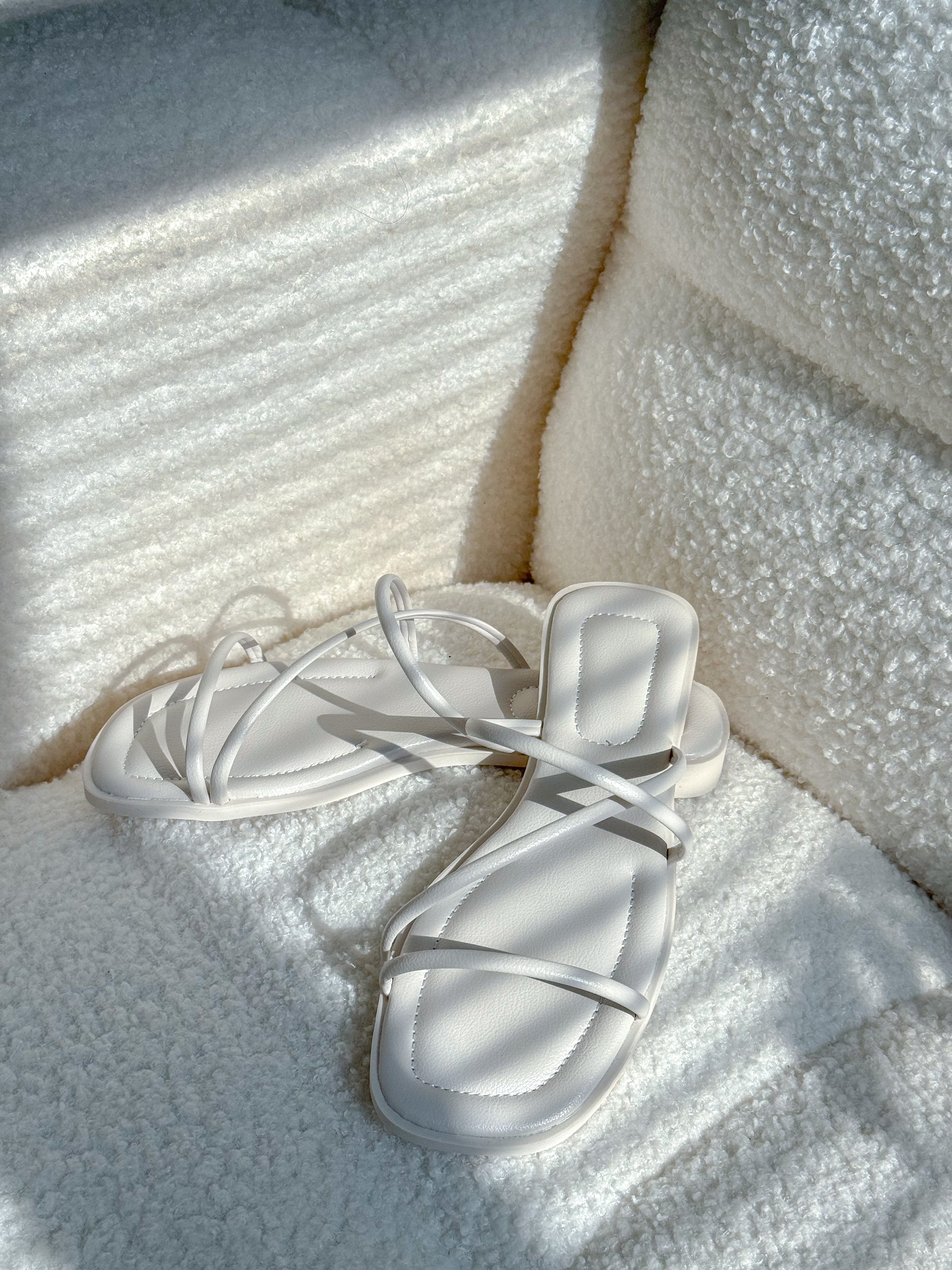 【軟腍腍鞋底☁️超舒服！】Basic Solid Cross Slippers