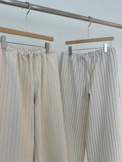 【顯腳長！知性直腳細條紋長褲】Striped Cozy Pants