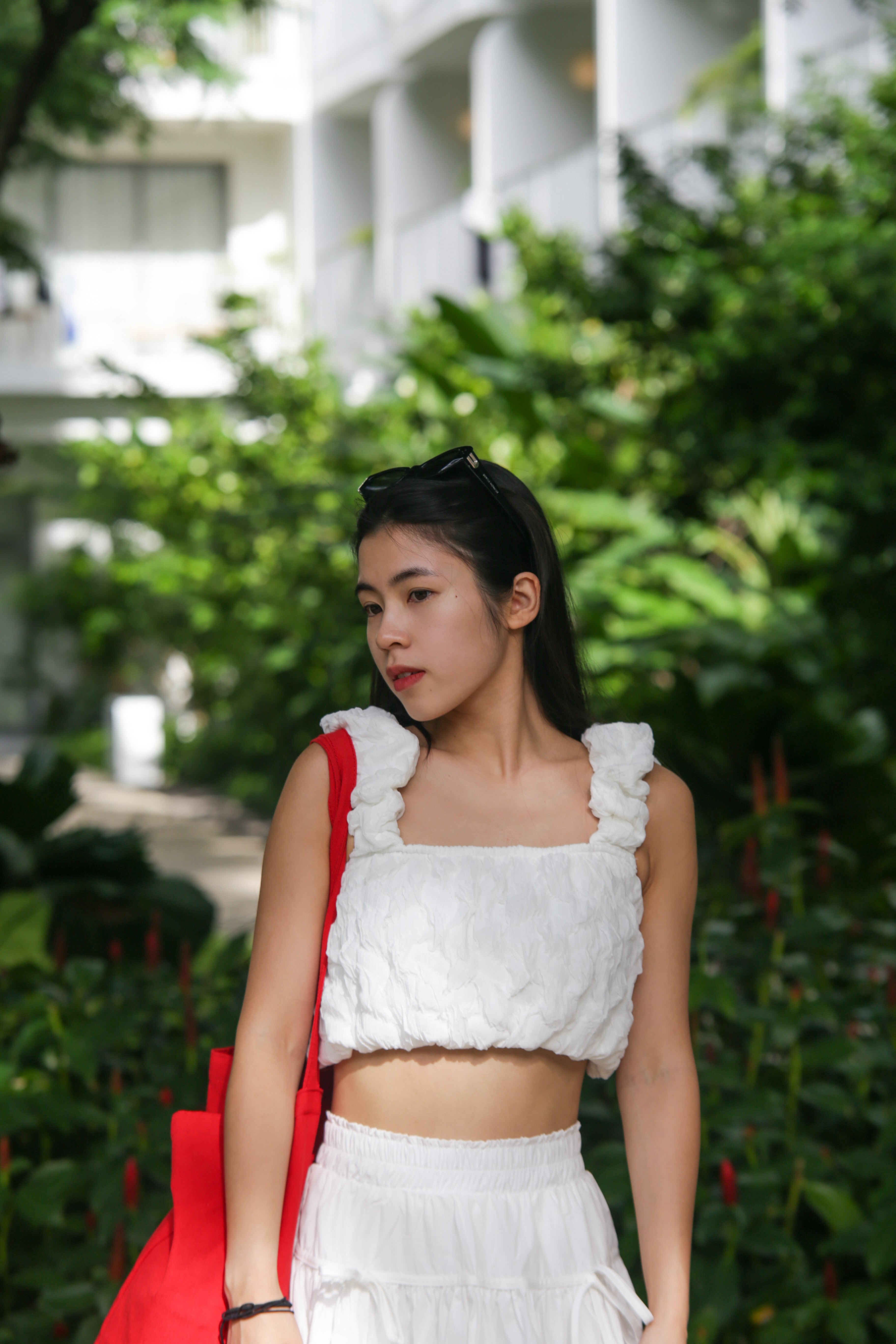 #T210 【皺皺面料超特別！】Puffy Solid Cami Top