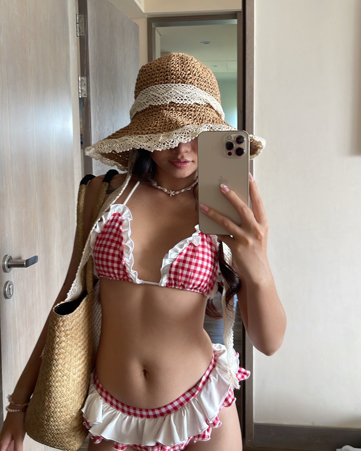 2-piece Frilly design Bikini(with pads)