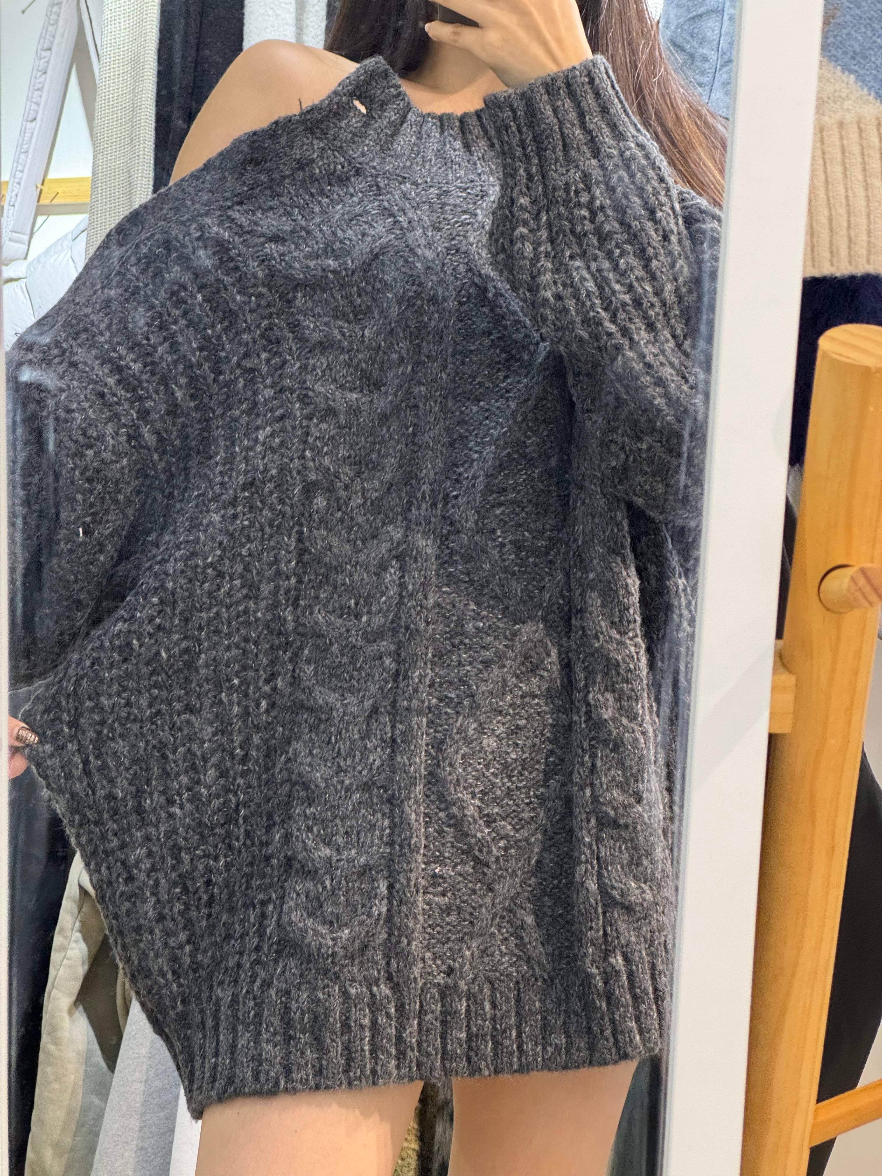 【小性感麻花OP！】Shoulder Cut Cable Cardigan