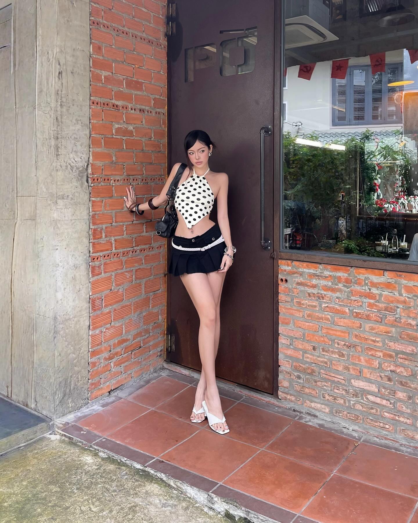 HELENA Pleated skirt