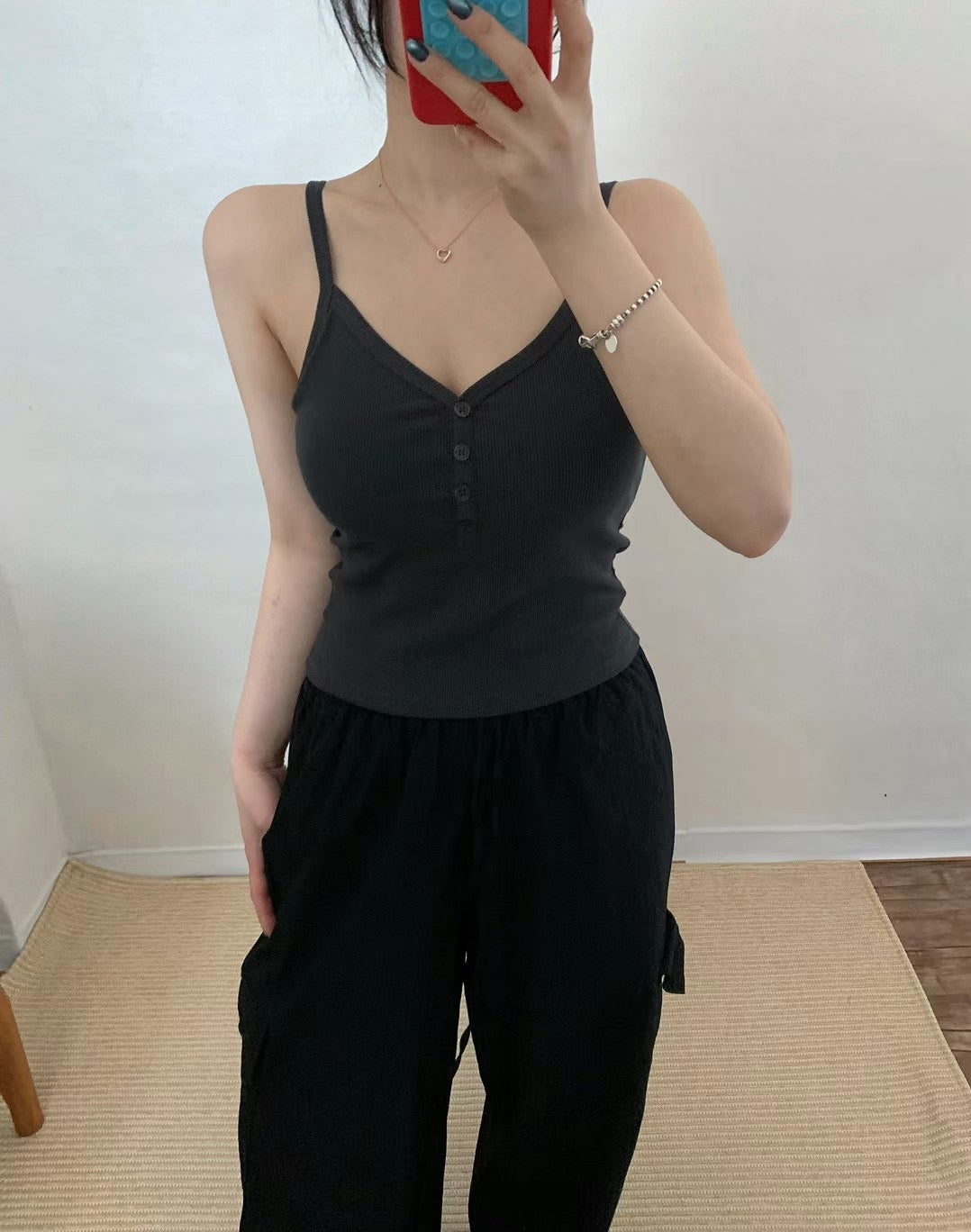【✔️PAD｜鈕扣設計】V Neck Button Front Cami Padded Bra top