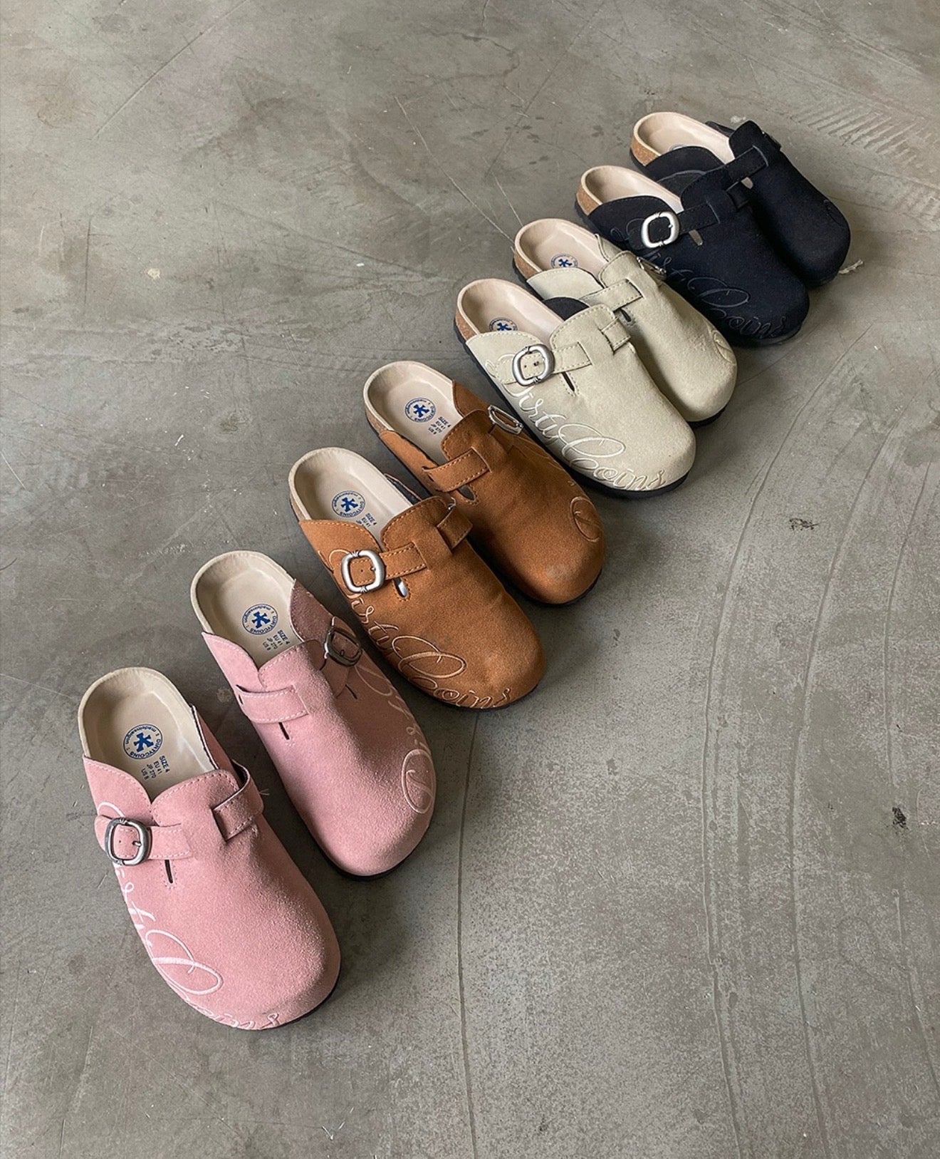 Boston Mules DirtyCoins Script Sandals