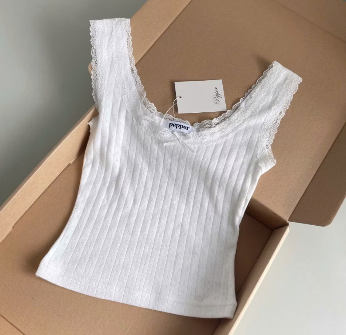 Bella Lace Top