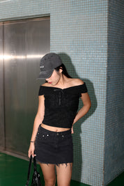 【型格破爛風短裙】Solid Ripped Rivet Mini Skirt