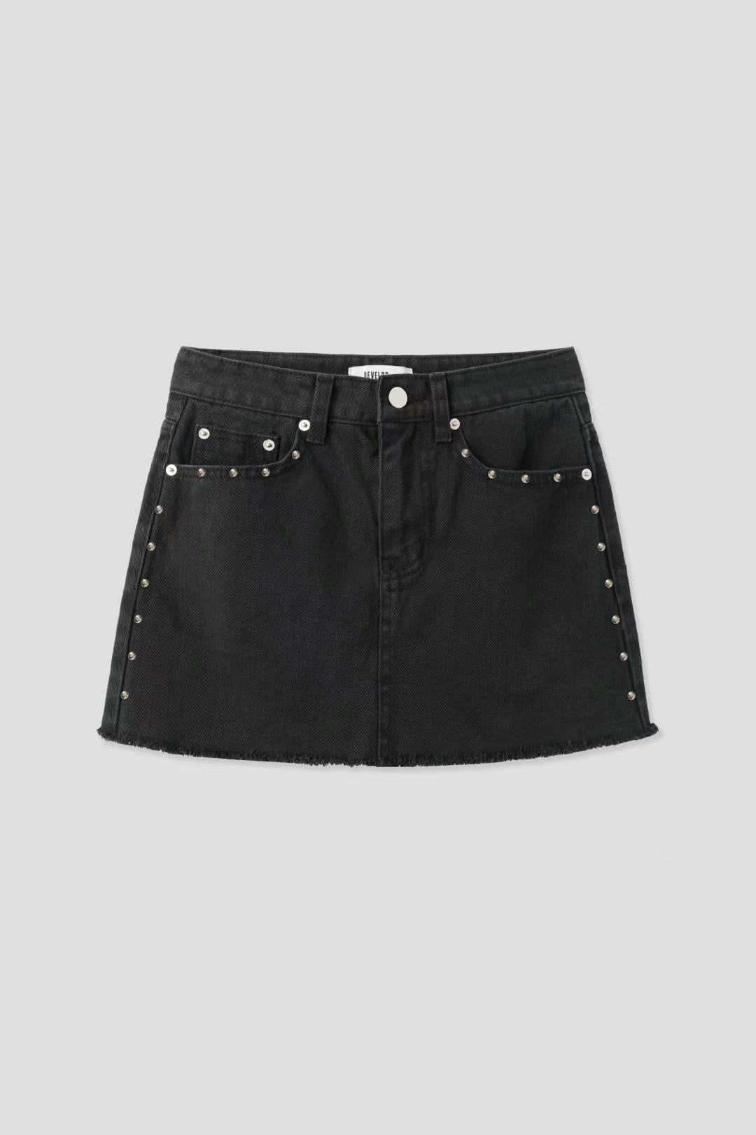 【型格破爛風短裙】Solid Ripped Rivet Mini Skirt