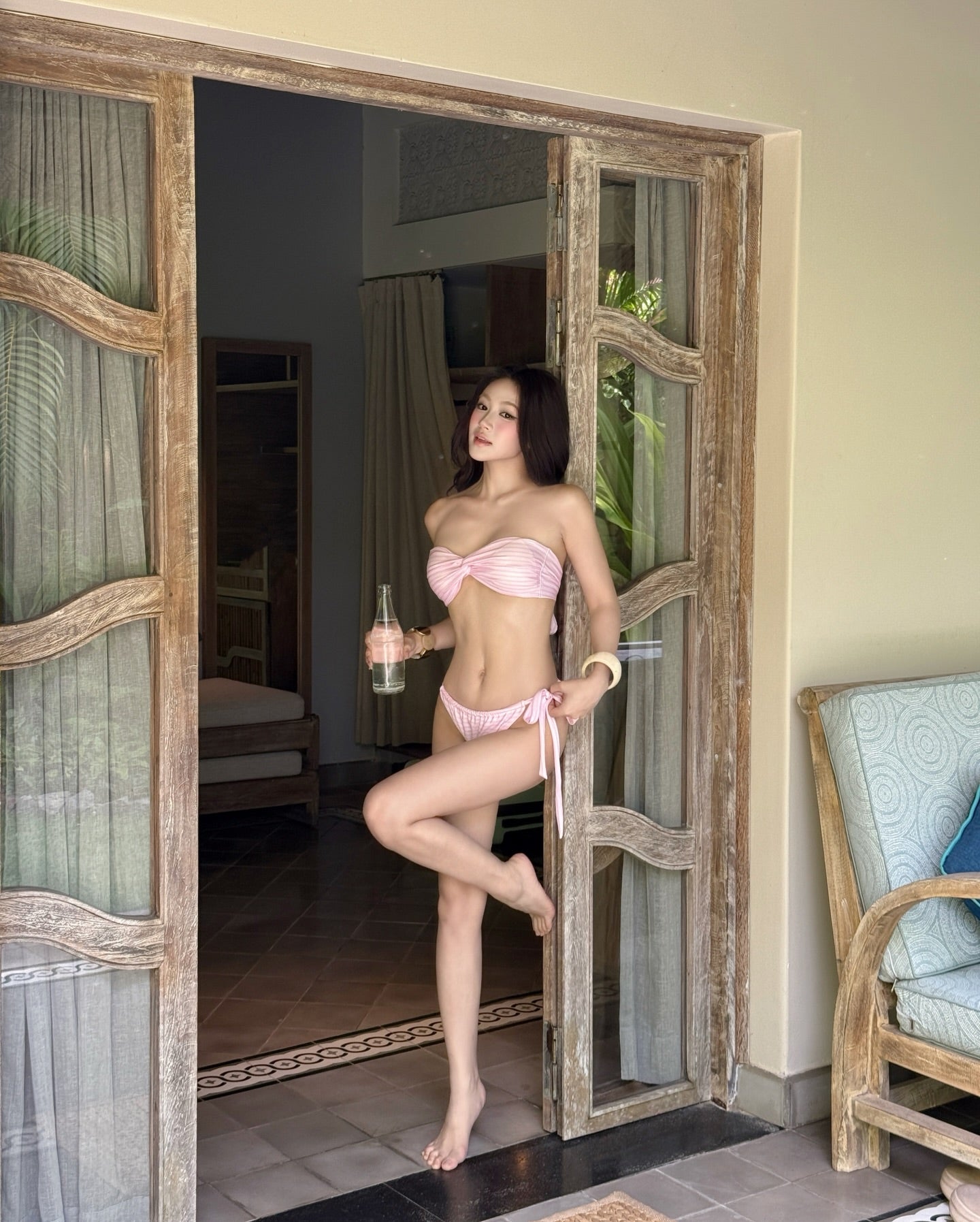 Twist Front Strapless Bikini Set(with pads)