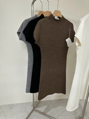 【42%羊毛｜無縫線設計】42% Wool Seamless Solid Knit Dress