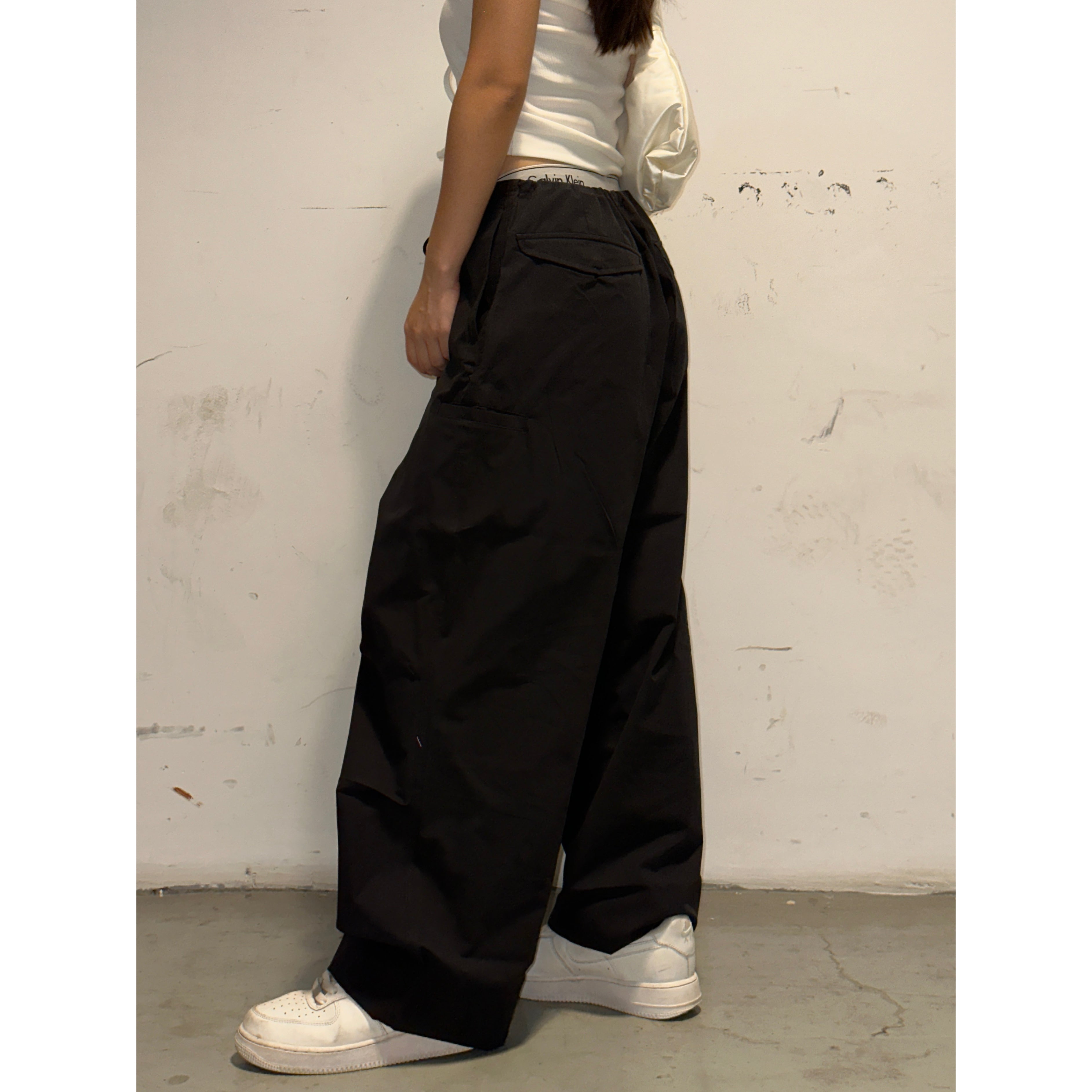 Ulla Solid Ballon Pants