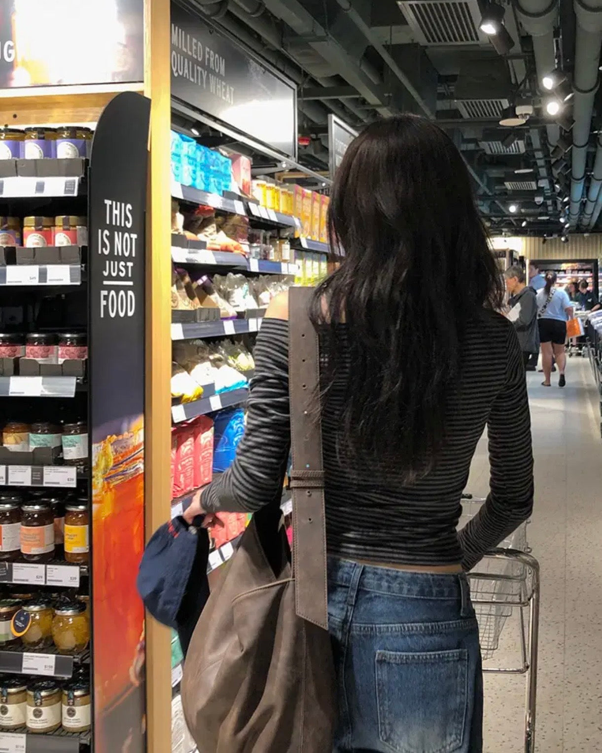 【衣櫃必備系列✨】Basic Striped Single Shoulder Top