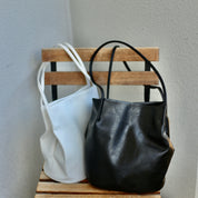 【衣櫃必備系列✨】Basic Leather Solid Tote Bag