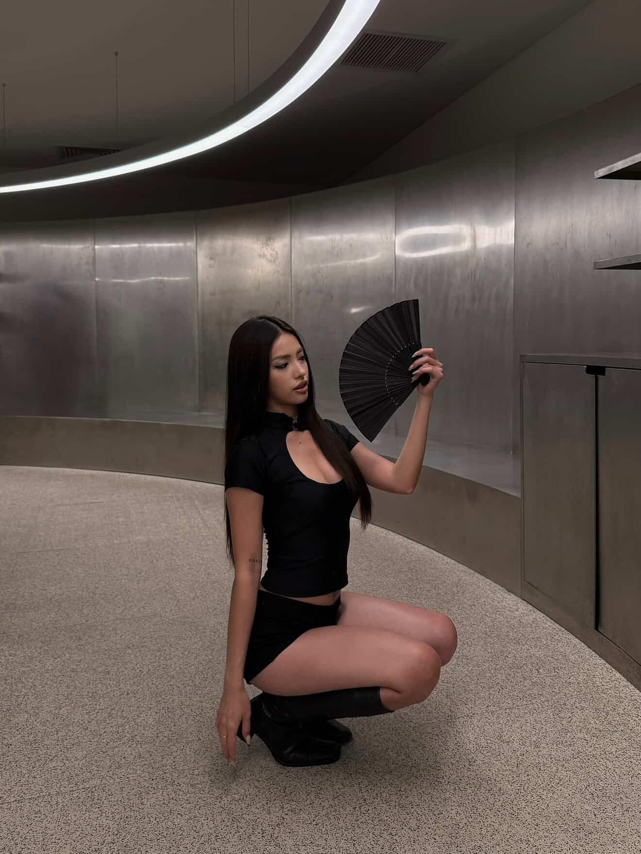 Cutout Top