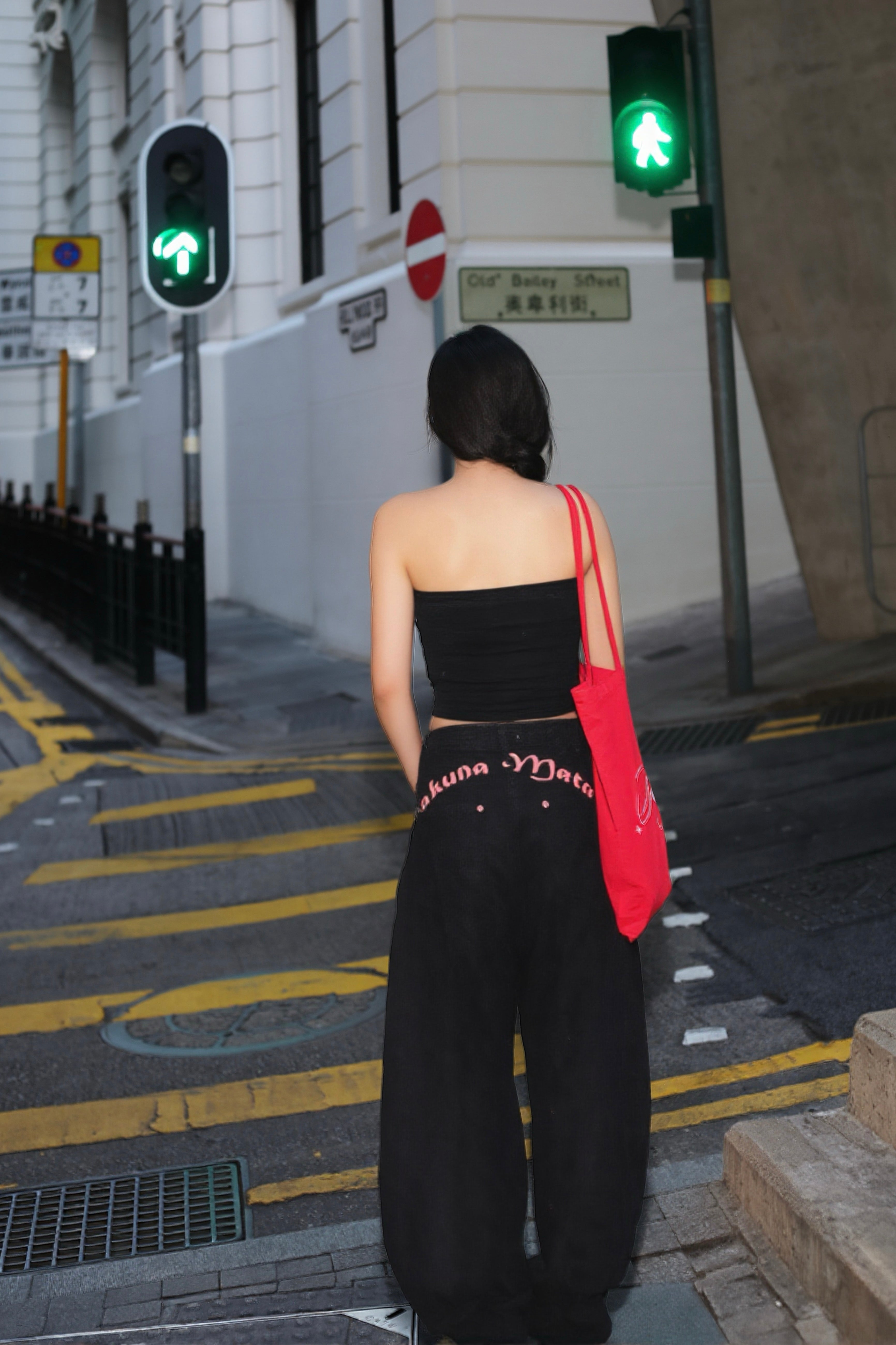 【大熱刺繡彎刀牛仔褲】Hakuna Matata Barrel Jeans