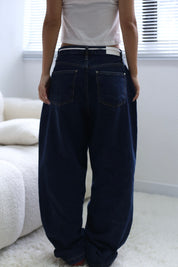 【原色彎刀牛仔褲】Classical Blue Barrel Jeans