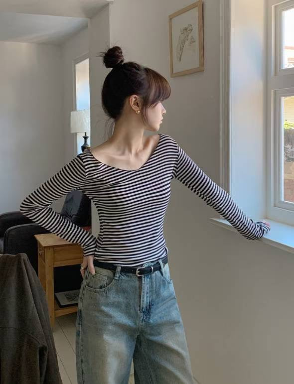 【歐美風V領橫間T｜$99系列】V Neck Striped T Shirt