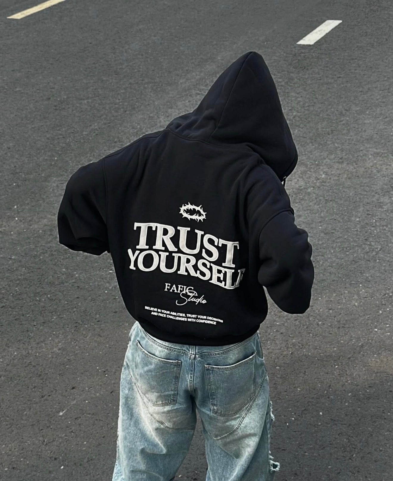 【🇻🇳越南連線】Trust Yourself 美式短版Hoodie