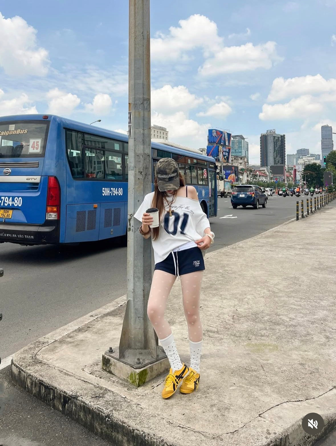 【🇻🇳越南連線】Born For The Sun Off Shoulder Top