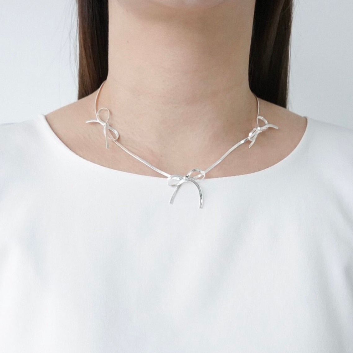 Metallic Ribbon Necklace