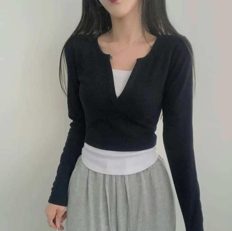 【假兩件長袖Crop Top】 Layered Long Sleeve Crop Top
