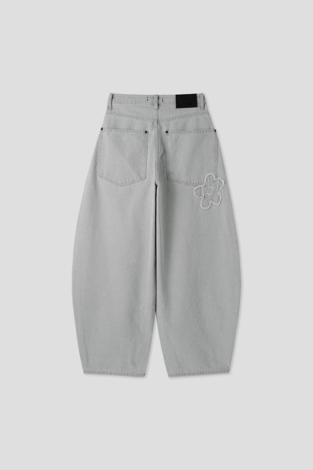 【大熱彎刀褲❤️‍🔥】Flower Barrel Jeans