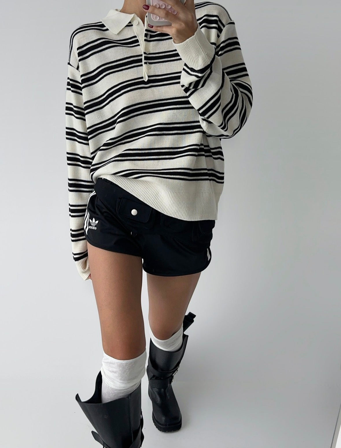 【🇰🇷韓國連線】Loose Fit Striped Collar T Shirt