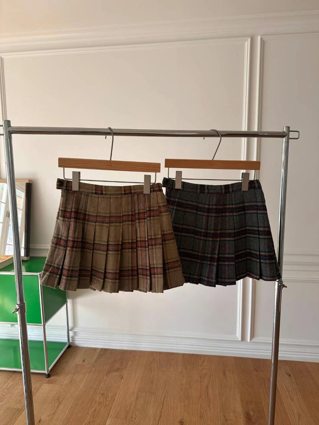 Flannel Checkered Pleated Skirt