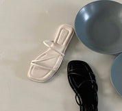 【軟腍腍鞋底☁️超舒服！】Basic Solid Cross Slippers