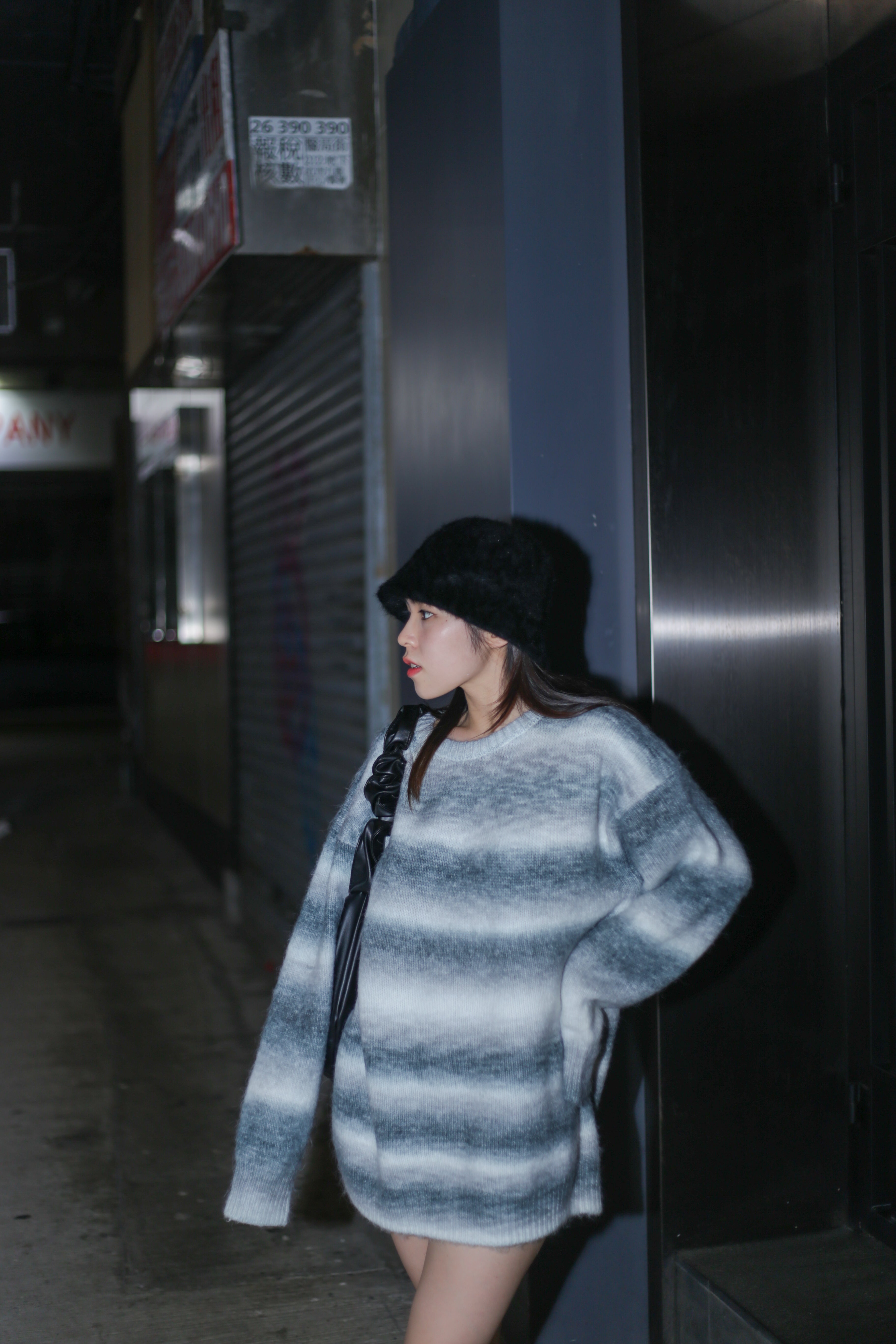 【情侶必入👩🏻‍🤝‍👨🏼銷量超過150件🔥】Elfie Striped Round Neck Long Sweater